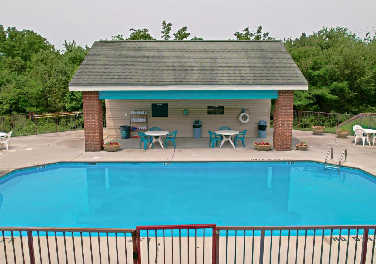 All Season Suites Pigeon Forge Exterior foto